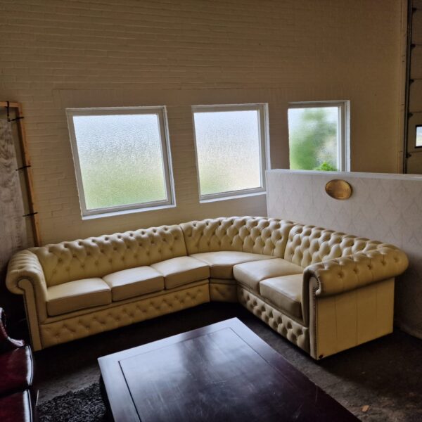 Chesterfield Brighton Hoekbank – Leer, Crème