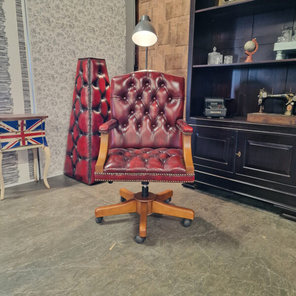 Chesterfield Gainsborough Bureaustoel - Antiek Rood