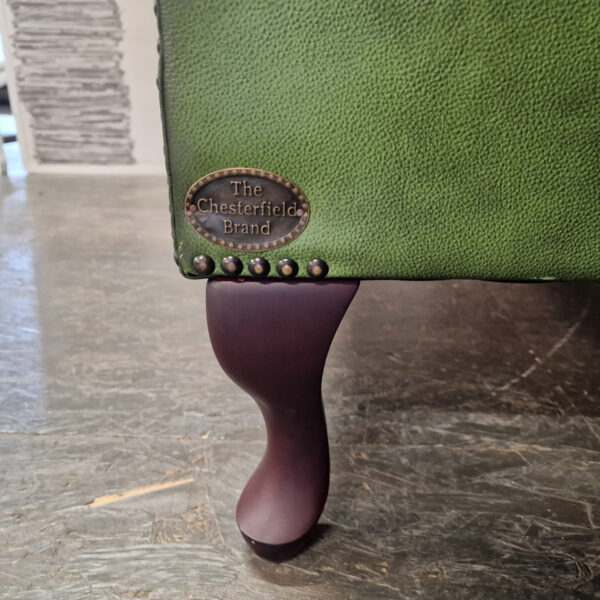 King Fauteuil - Antiek limoen groen met knopenzit