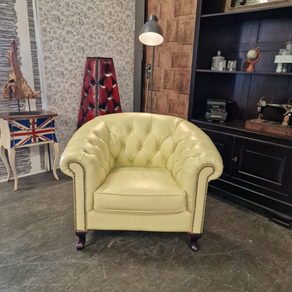 Chesterfield Club chair special - Ivoor