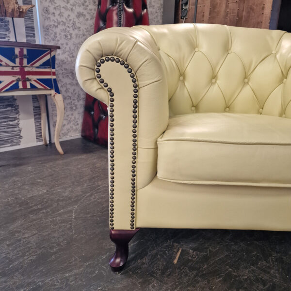 Chesterfield Club chair special - Ivoor