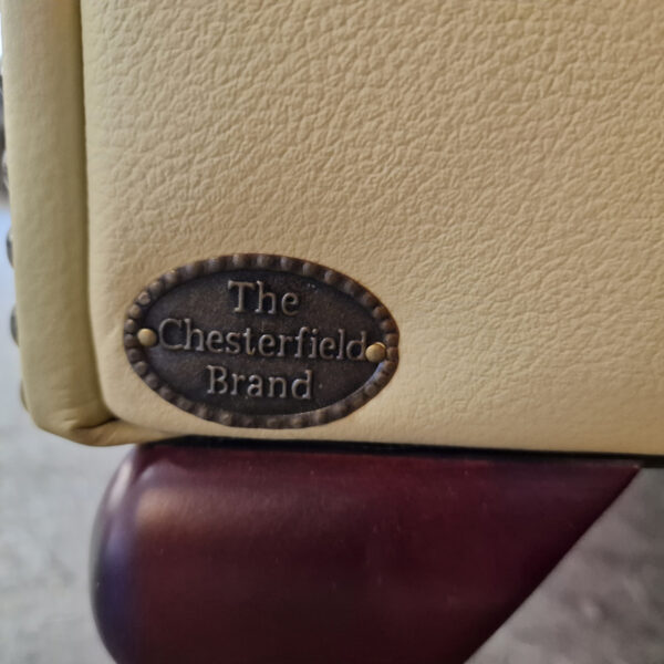 Chesterfield Club chair special - Ivoor