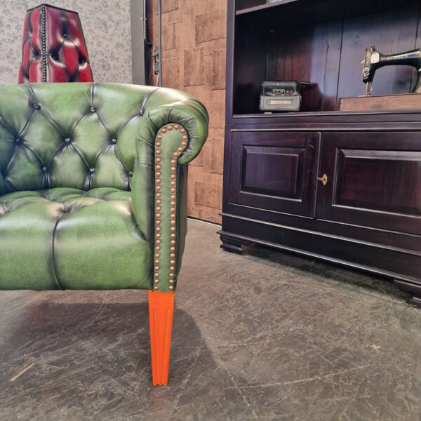 Chesterfield Club chair - Antiek Limoen Groen