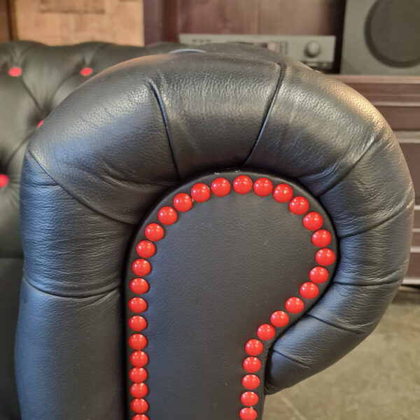 Chesterfield Brighton fauteuil - Zwart / rood