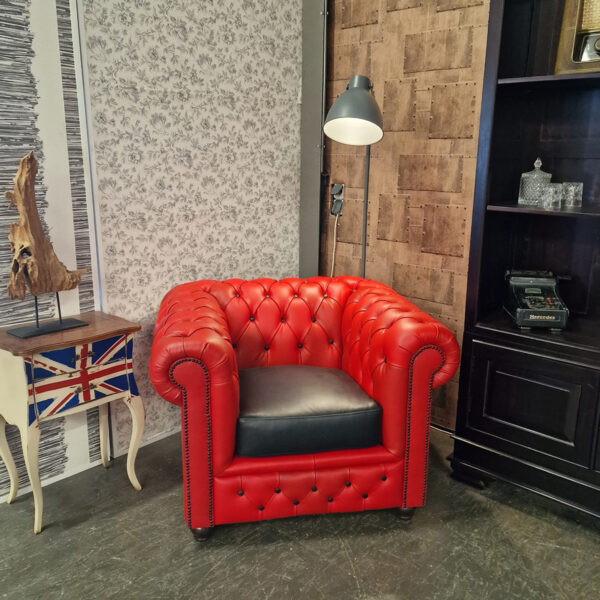 Chesterfield Brighton Fauteuil - Rood/Zwart