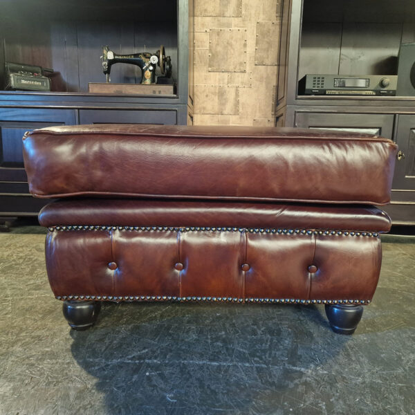 Chesterfield Ingleton hocker cognac