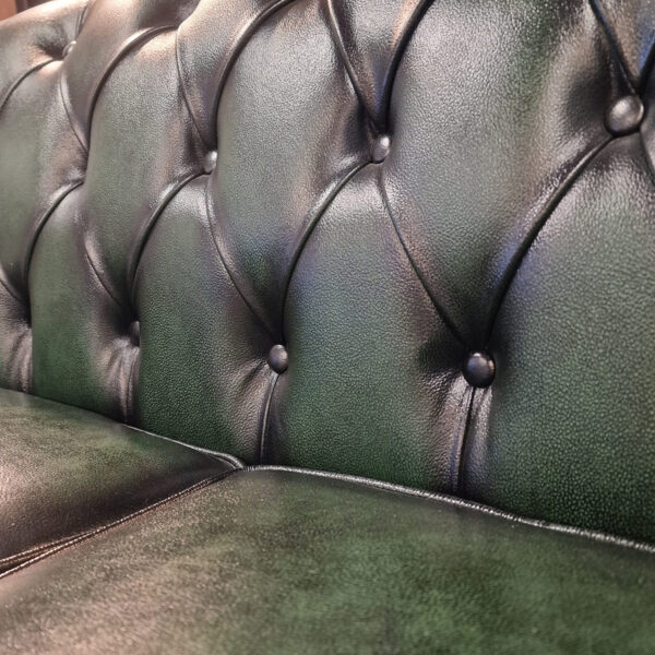 Chesterfield Charlston 2-zits - Antiek groen