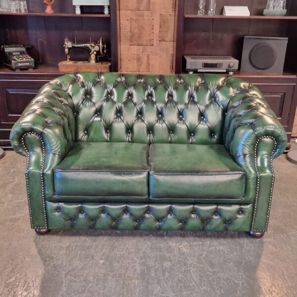 Chesterfield Charlston 2-zits - Antiek groen