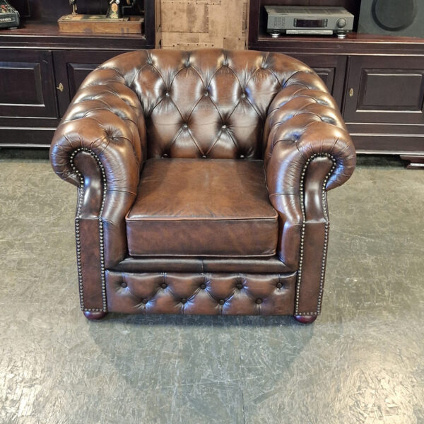 Chesterfield Charlston fauteuil - Antiek bruin